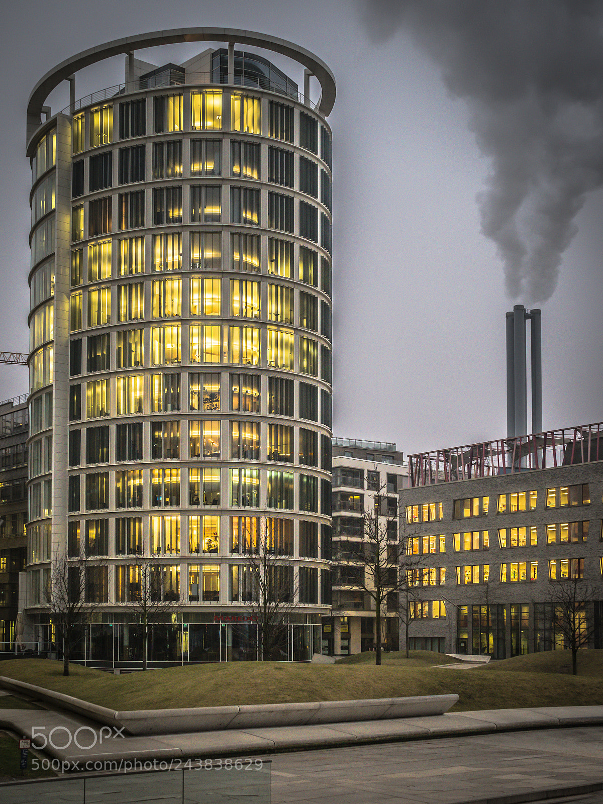 Olympus OM-D E-M1 Mark II sample photo. Hamburg - sandtorpark photography
