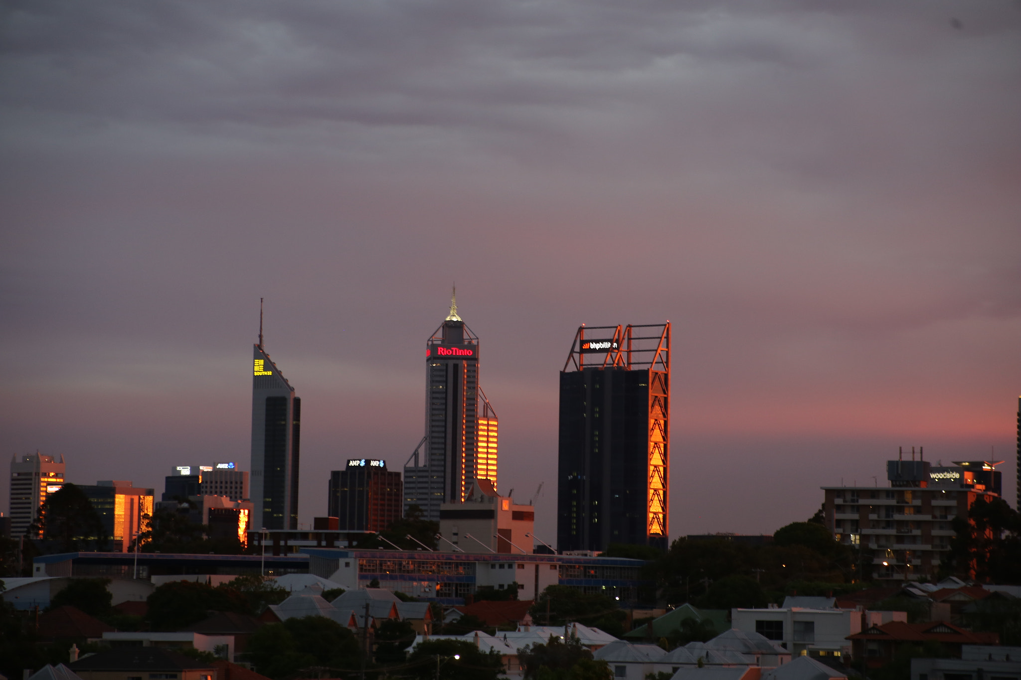 Canon EOS 6D + Canon EF 75-300mm f/4-5.6 USM sample photo. Perth sunset photography