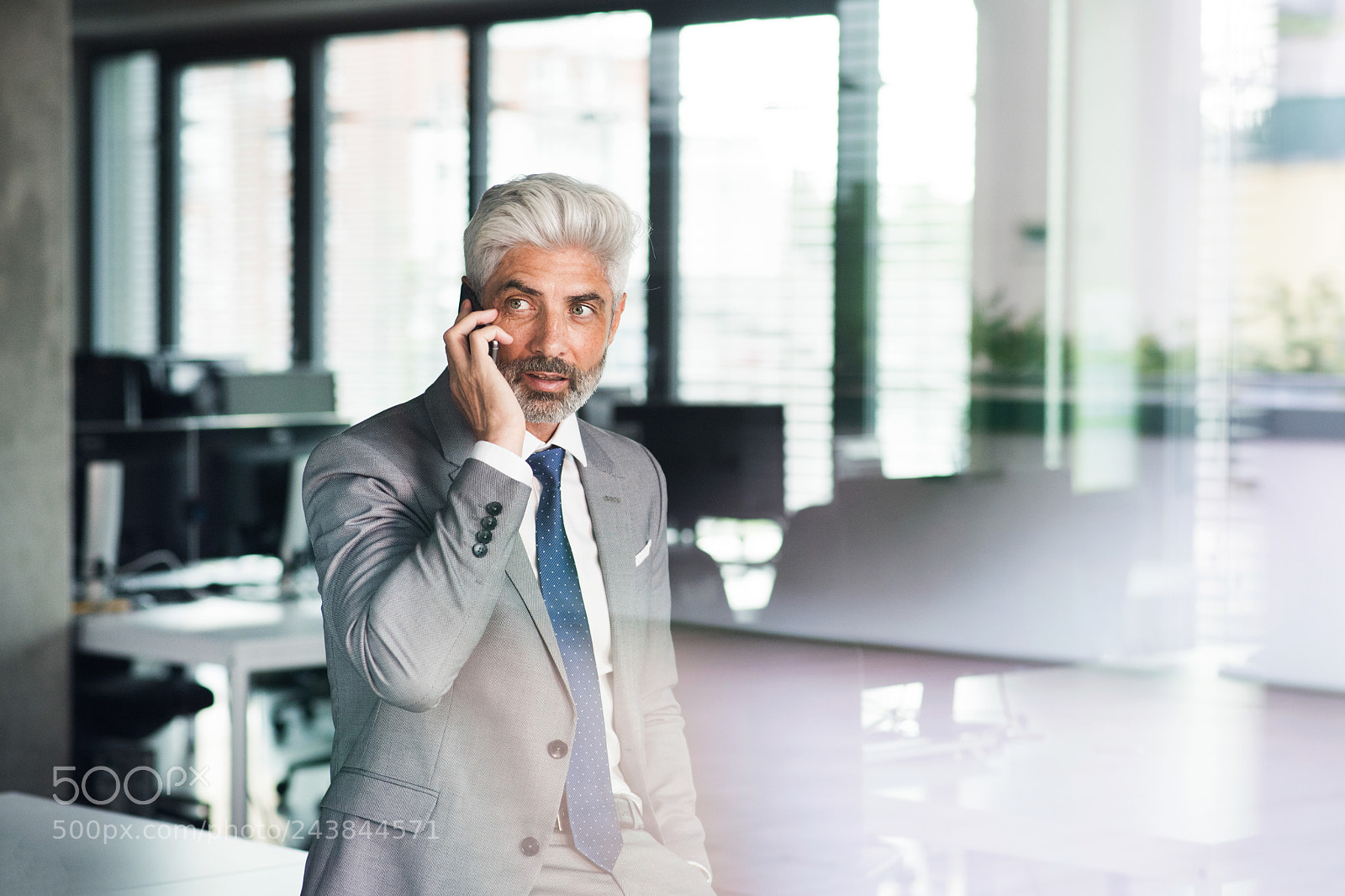 Nikon D5 sample photo. Mature businessman with smartphone photography