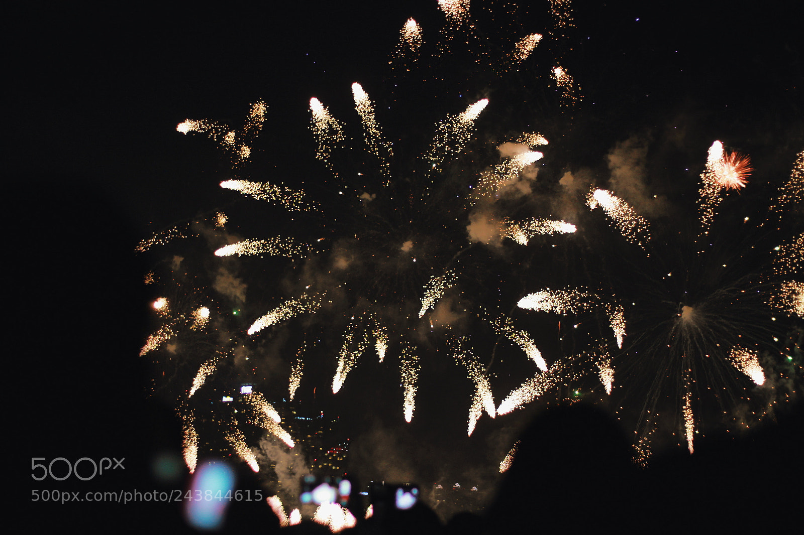 Canon EOS 500D (EOS Rebel T1i / EOS Kiss X3) sample photo. Busan fireworks festival photography