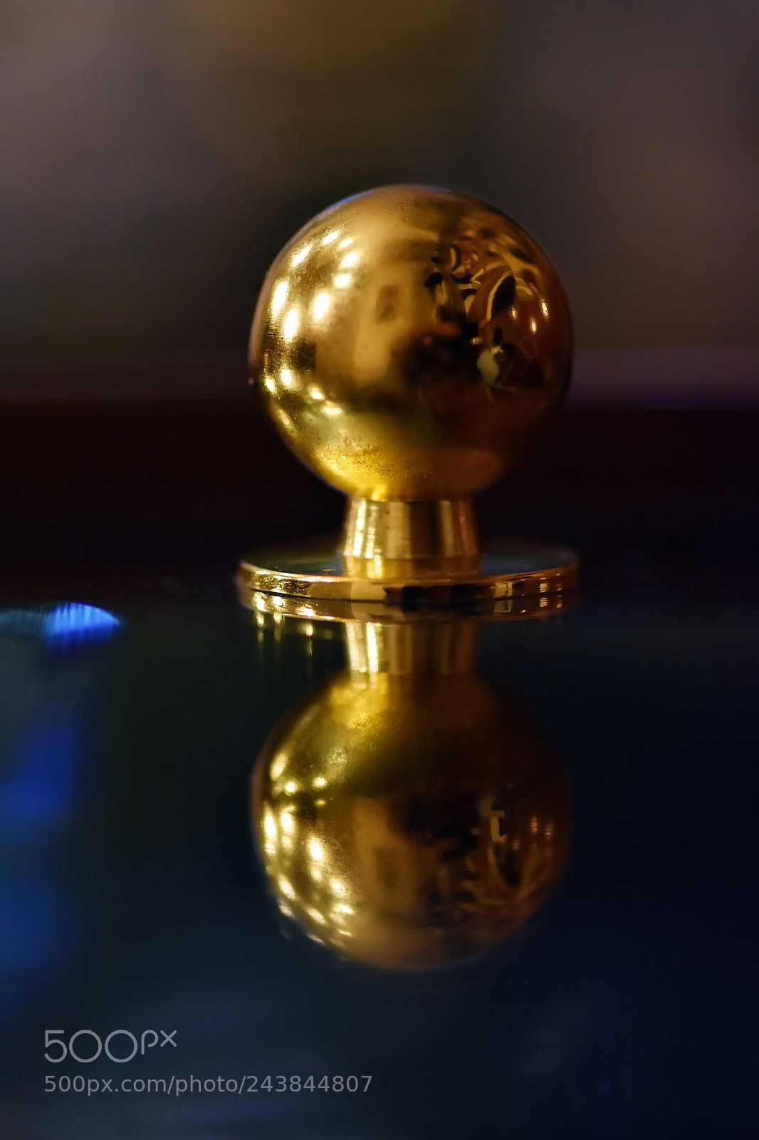 Nikon D7200 sample photo. Handle photography