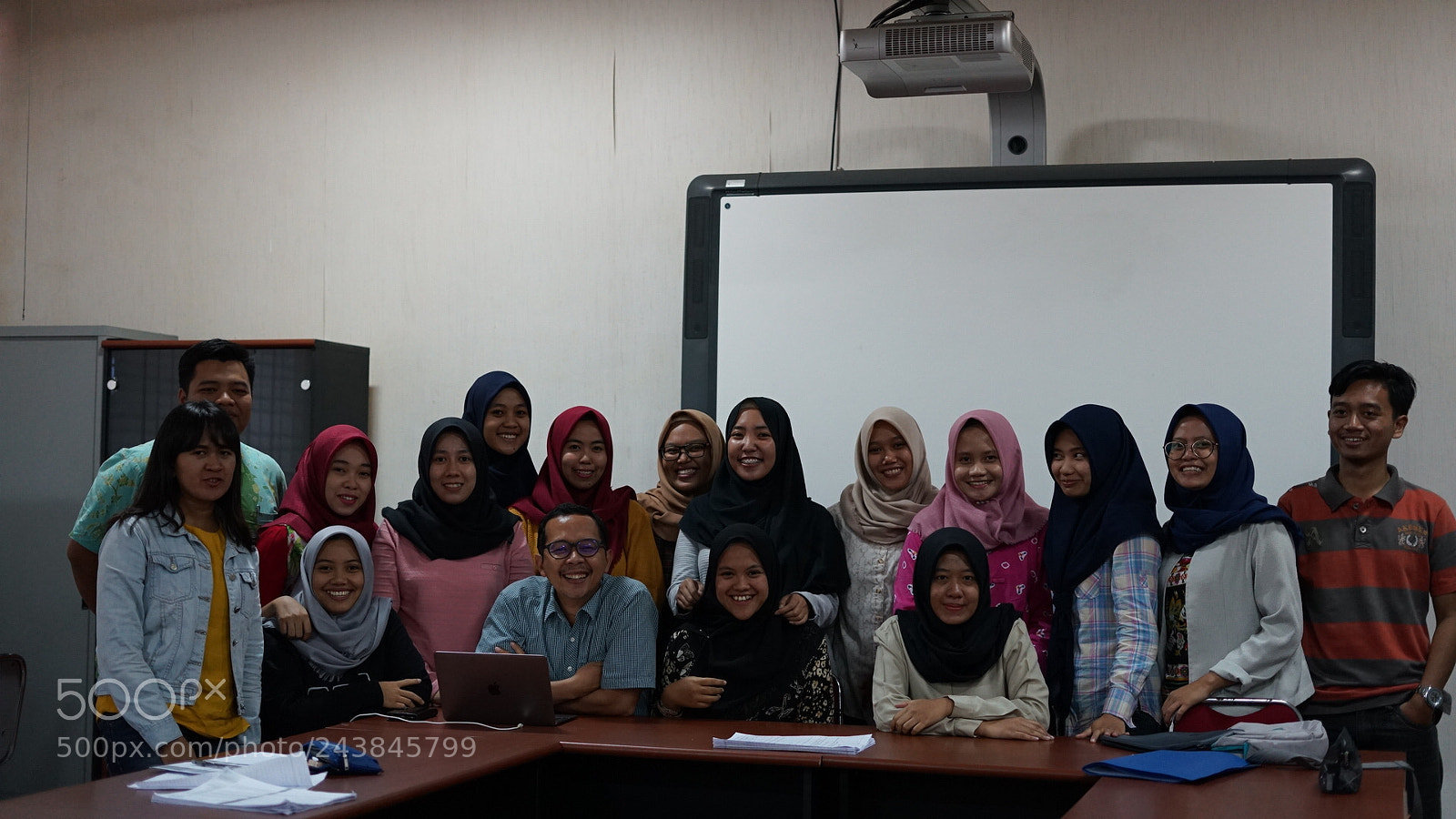 Sony a7 II sample photo. My classroom photography