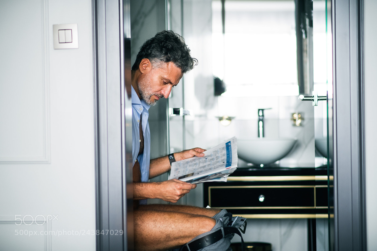 Nikon D5 sample photo. Mature businessman in a photography