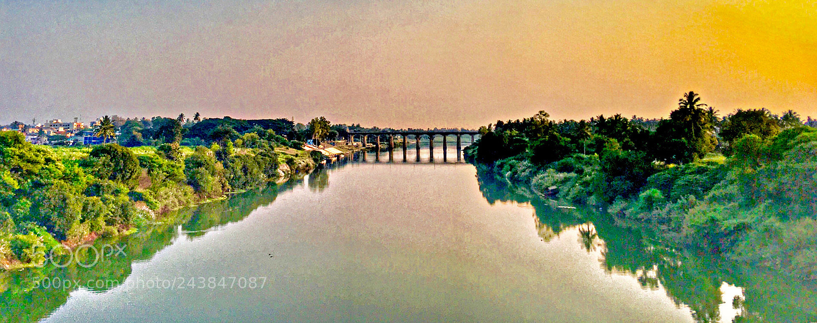 Apple iPhone SE sample photo. River photography