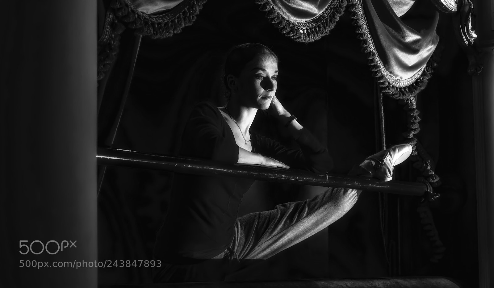 Sony a7 sample photo. Ballerina in a box 2 photography