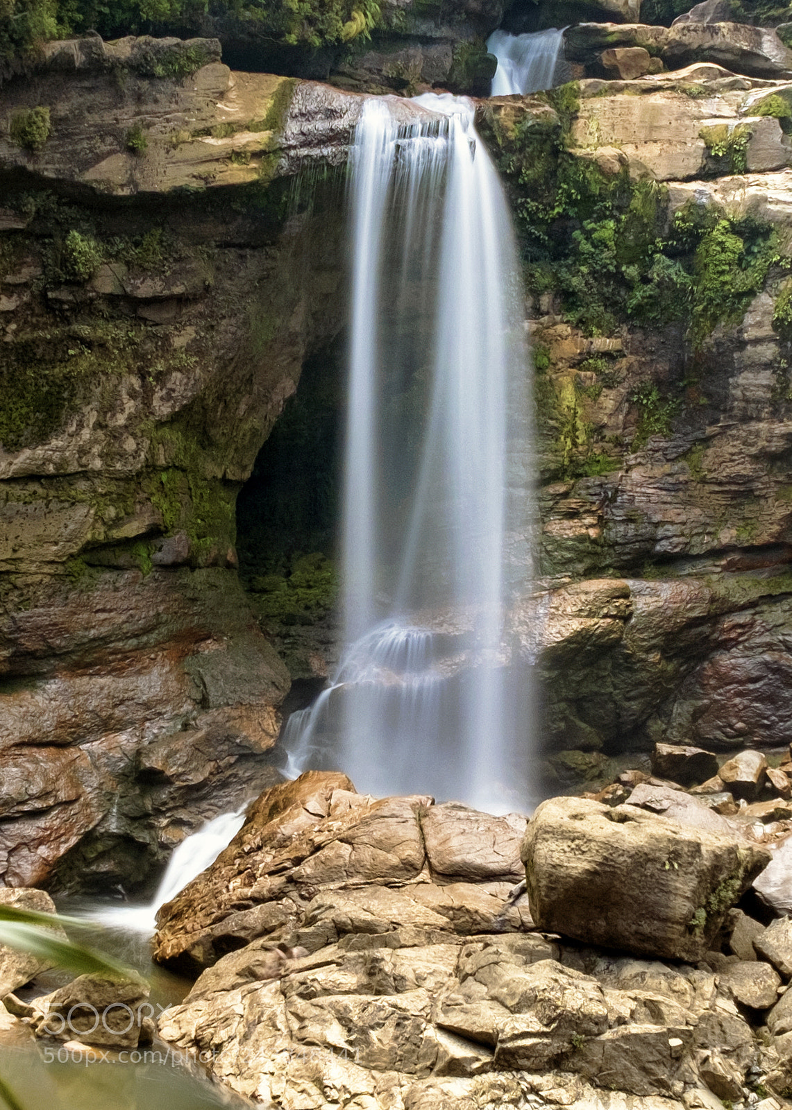 Fujifilm X-Pro1 sample photo. Waterfall photography