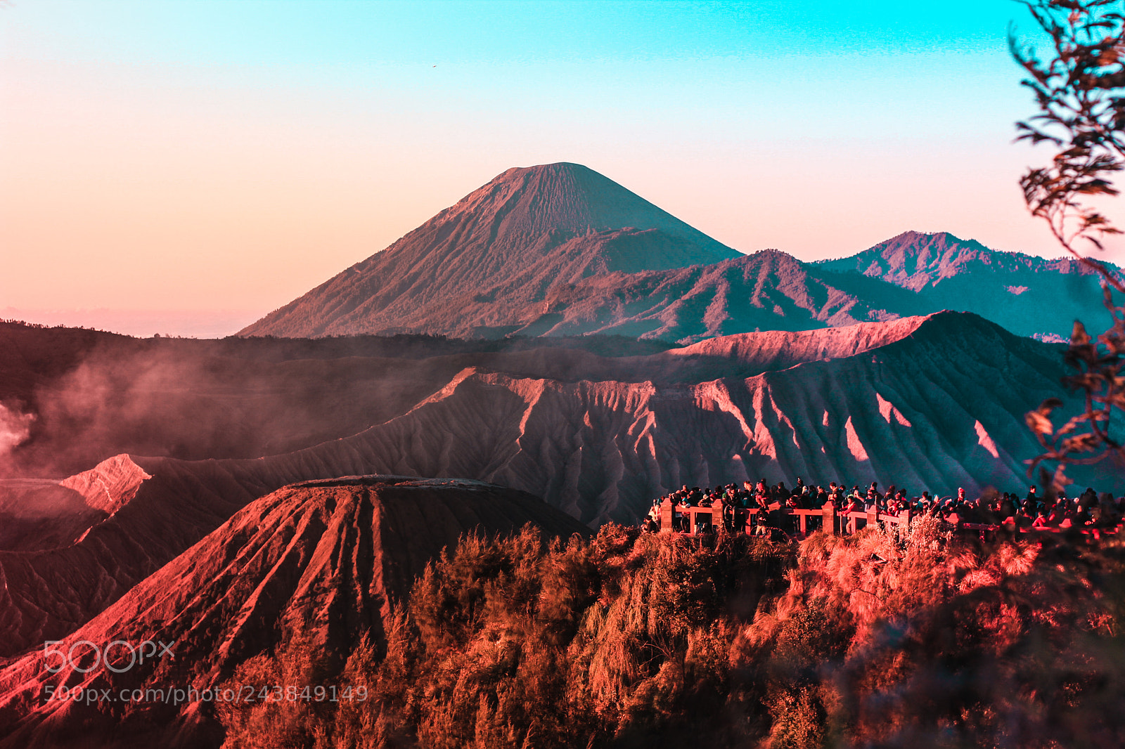 Canon EOS 1200D (EOS Rebel T5 / EOS Kiss X70 / EOS Hi) sample photo. Bromo mountain photography