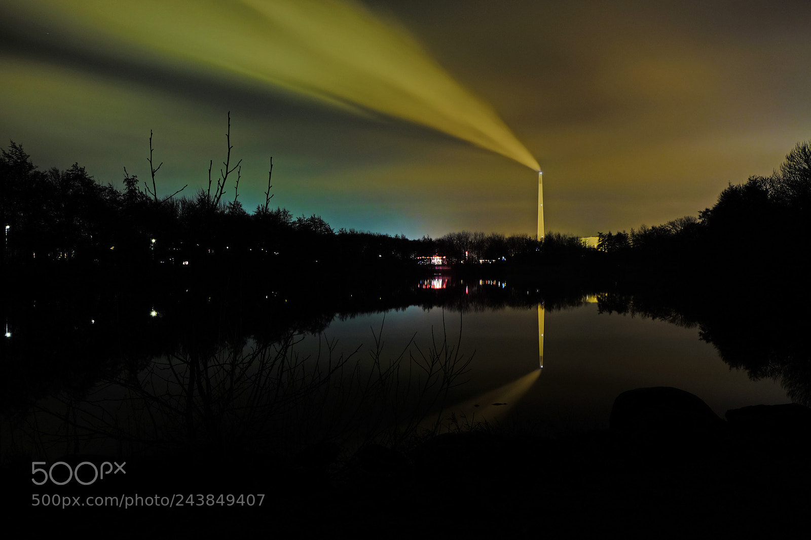 Fujifilm X-T10 sample photo. Harbor lights photography