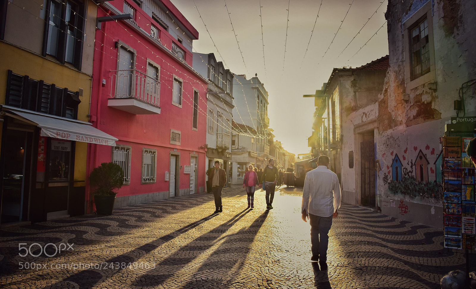 Nikon D7200 sample photo. Sunkissed streets of cascais photography
