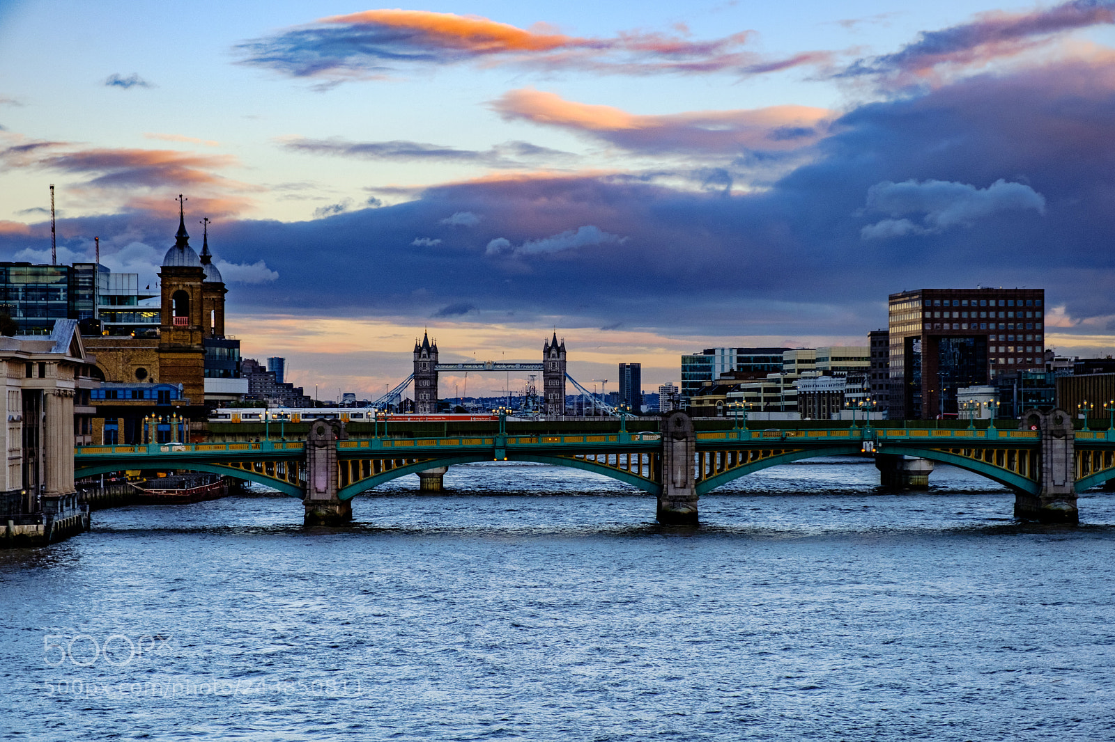 Fujifilm X-T2 sample photo. The thames photography