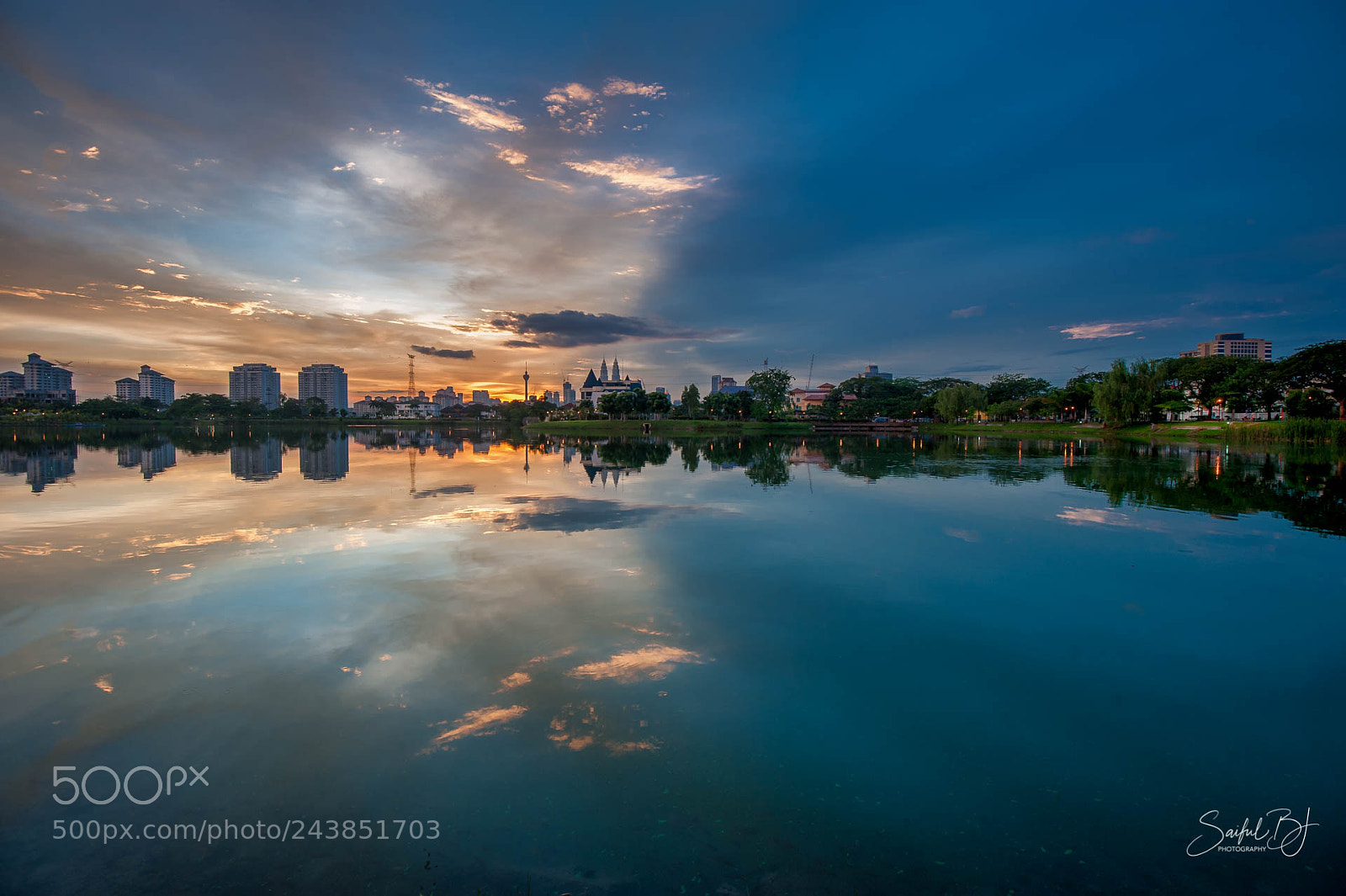 Nikon D700 sample photo. Blue hour photography