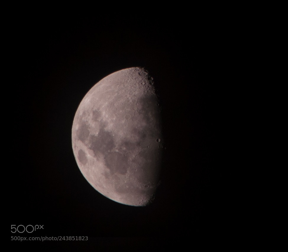 Nikon D3200 sample photo. Moon photography