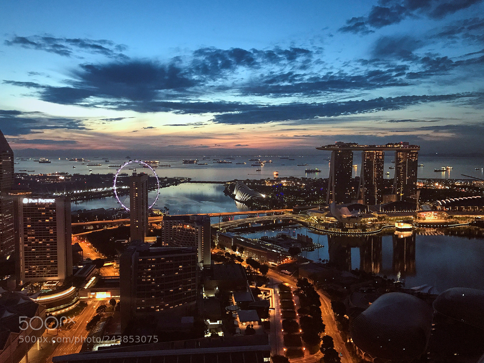 Apple iPhone 7 sample photo. Sunrise @ marina bay photography