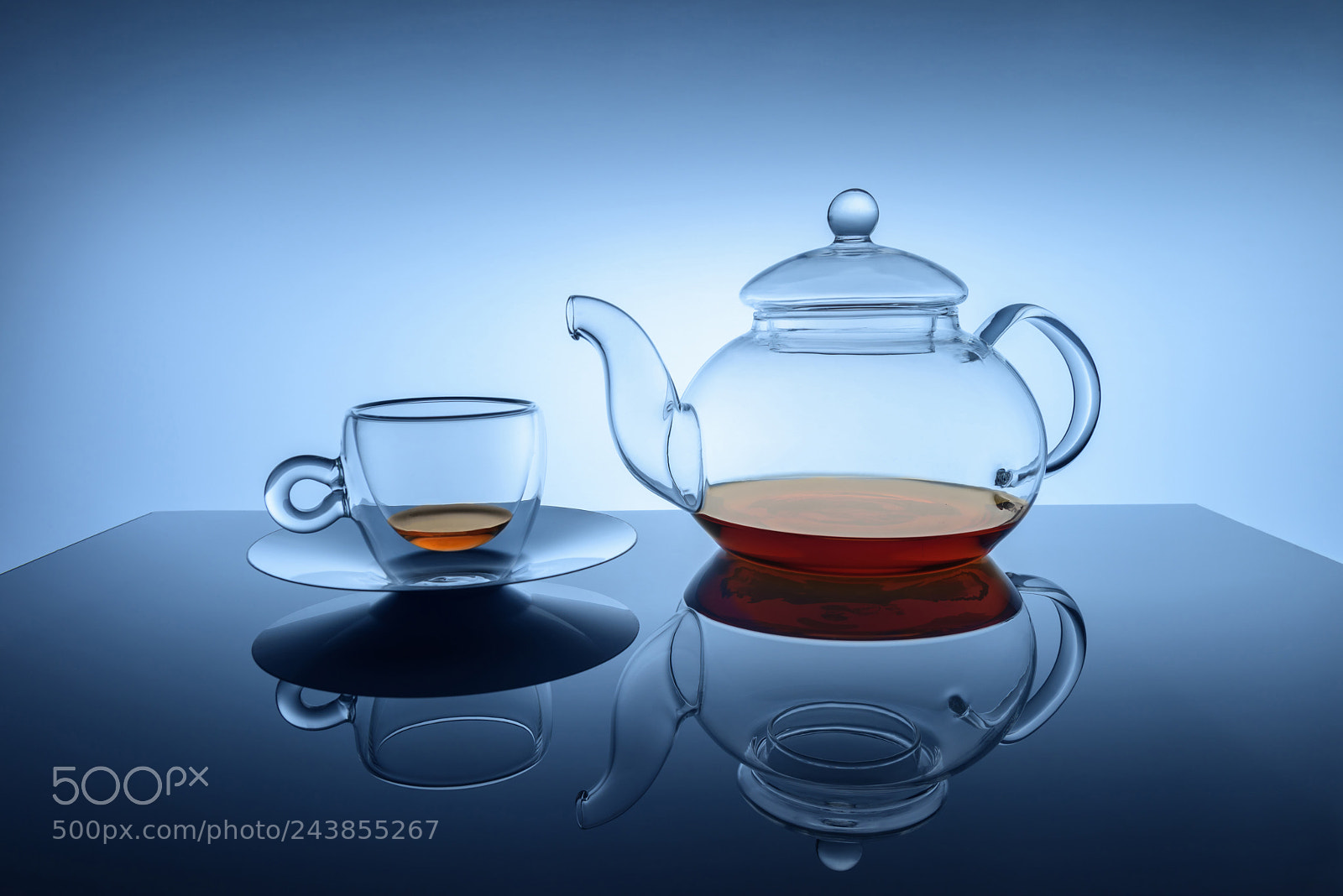 Nikon D810 sample photo. Glass cup and teapot photography