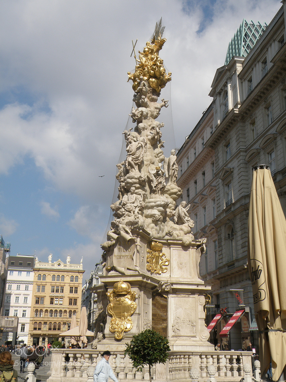 Olympus SP570UZ sample photo. Majestic vienna, austria photography