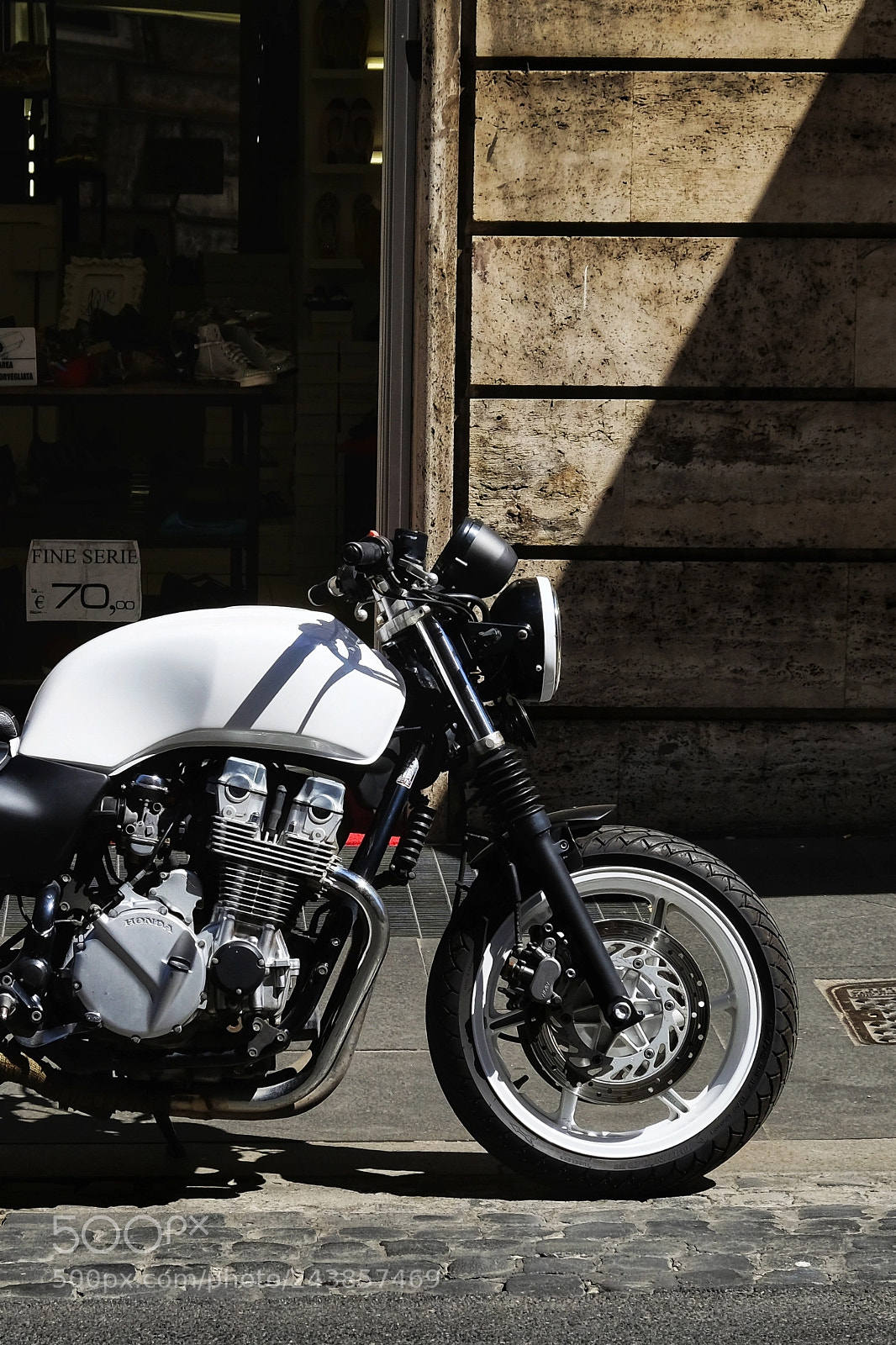 Fujifilm X-T10 sample photo. White horse photography