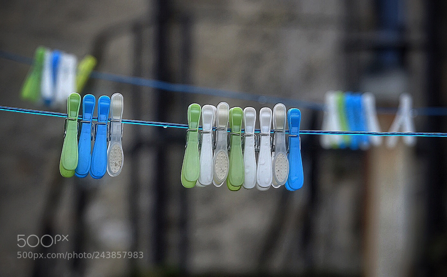 Sony Cyber-shot DSC-RX10 III sample photo. Just pegs.. photography