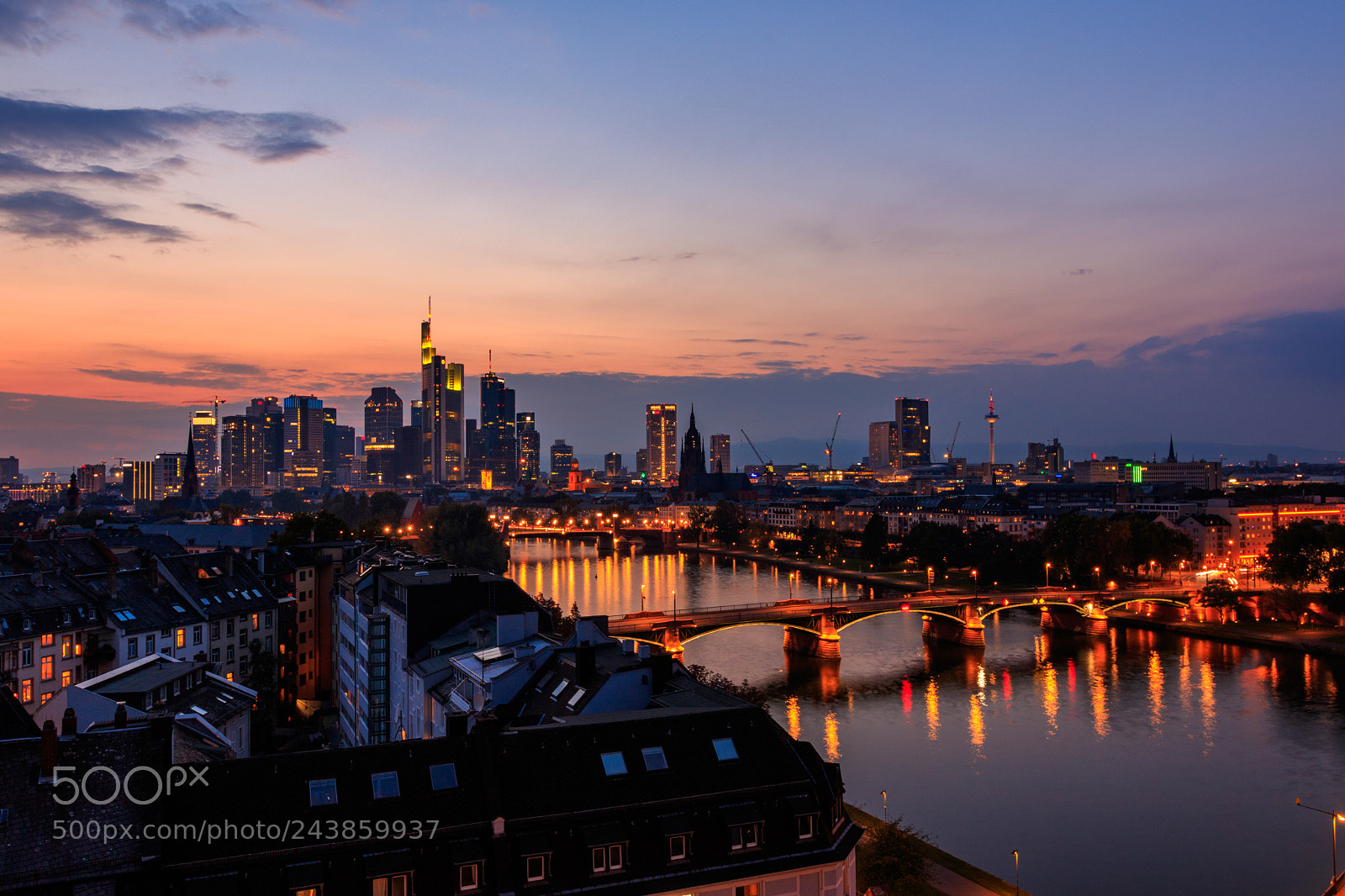 Canon EOS 7D Mark II sample photo. Frankfurt blue hour photography
