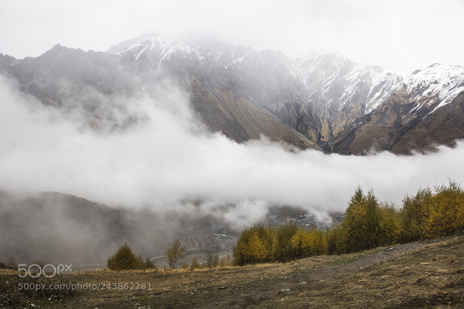 Canon EOS 60D sample photo. Mountain pass photography