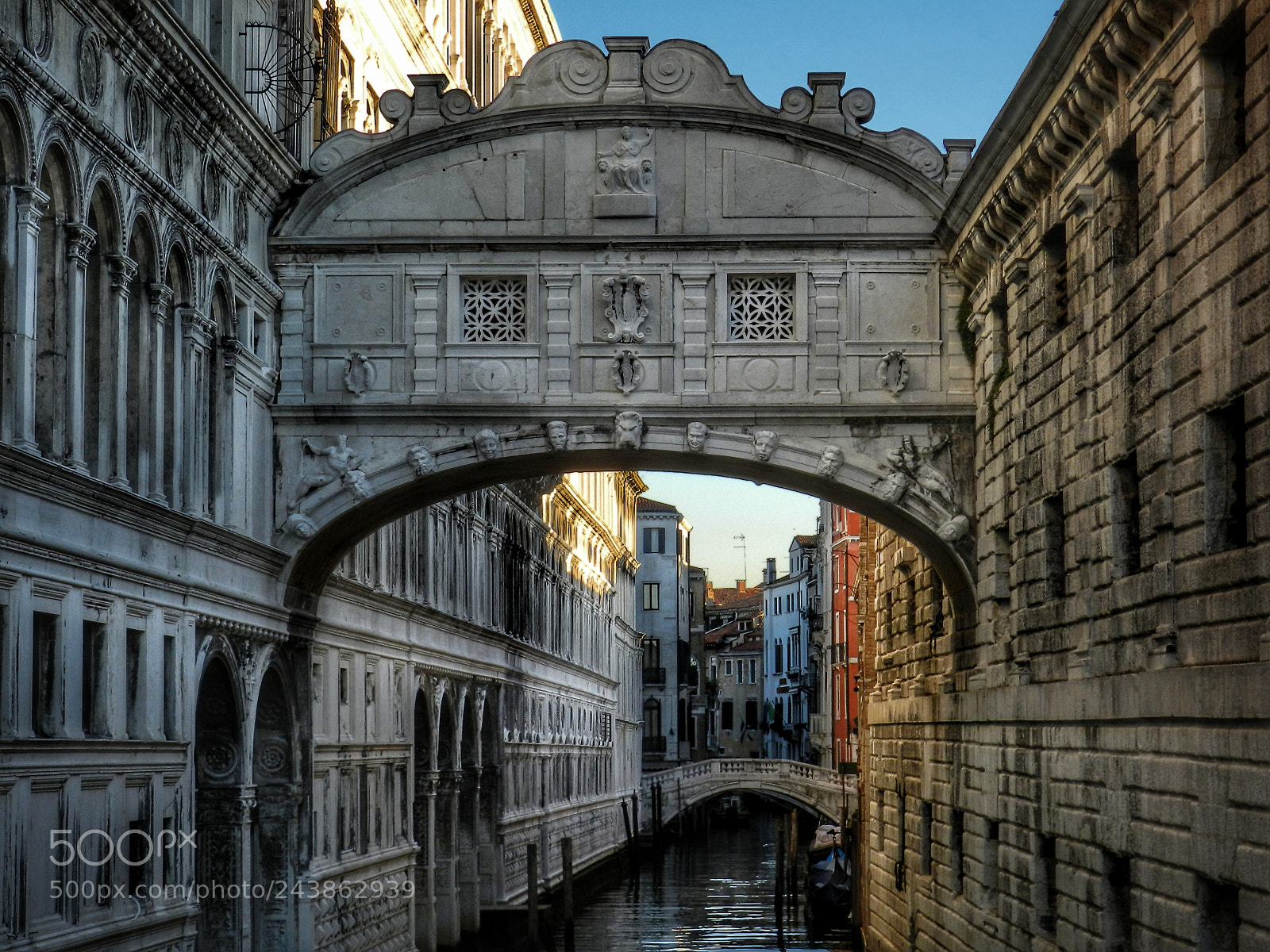 Nikon Coolpix P500 sample photo. The bridge of sighs photography