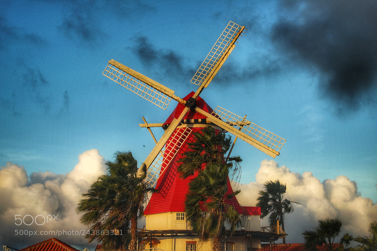 Canon EOS 1300D (EOS Rebel T6 / EOS Kiss X80) sample photo. Windmill photography