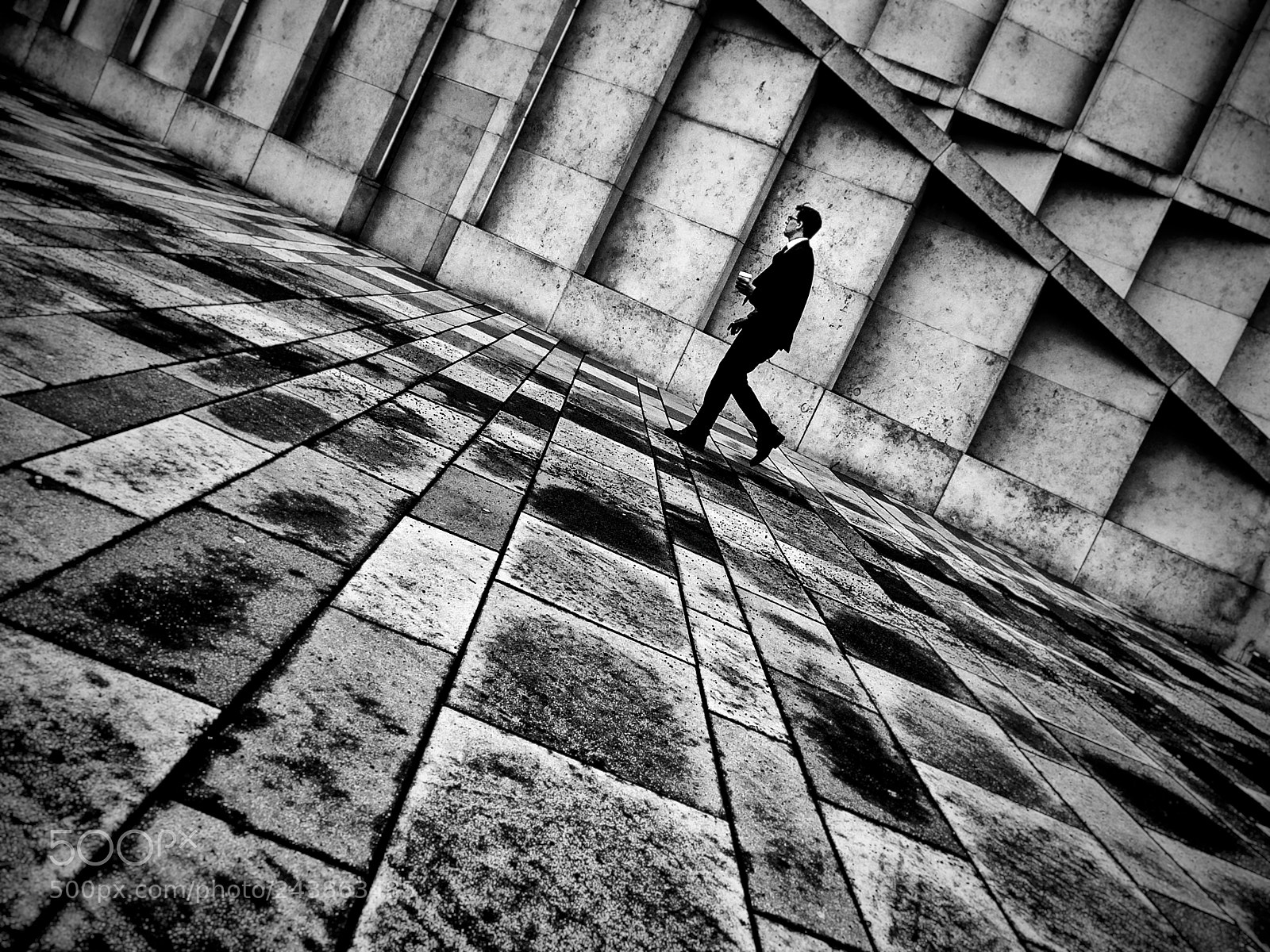 Fujifilm X10 sample photo. Business man photography