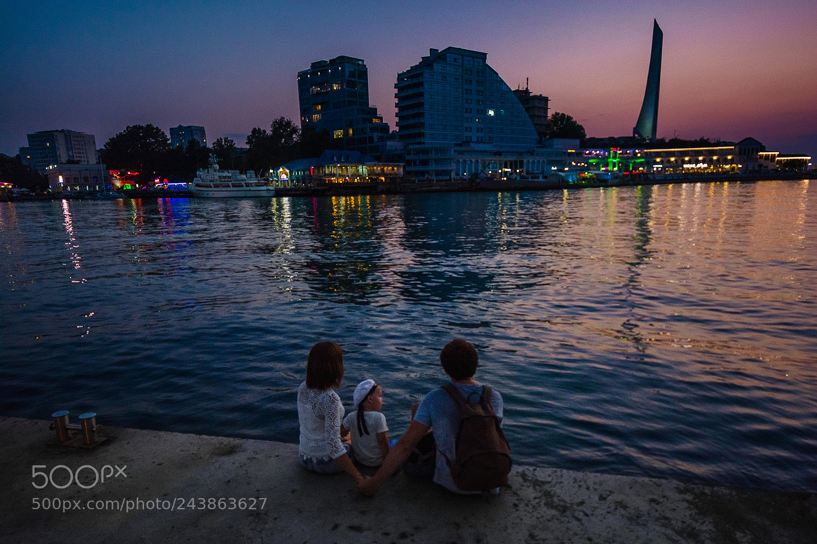Nikon D7100 sample photo. One evening with family photography