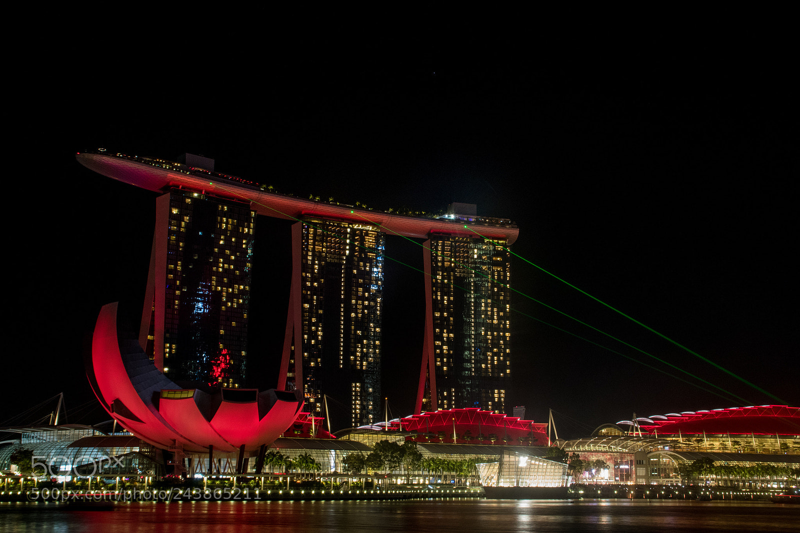 Canon EOS 7D Mark II sample photo. Marina bay sands light photography