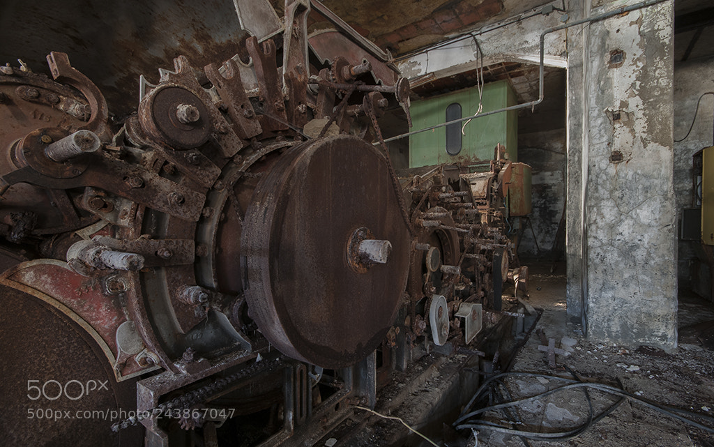 Nikon D300 sample photo. Time machine photography
