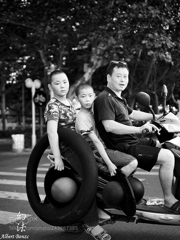 Panasonic Lumix DMC-GX8 sample photo. Street photography photography