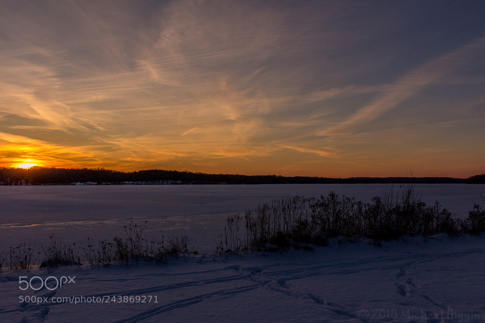 Canon EOS 1200D (EOS Rebel T5 / EOS Kiss X70 / EOS Hi) sample photo. Snowy sunset photography