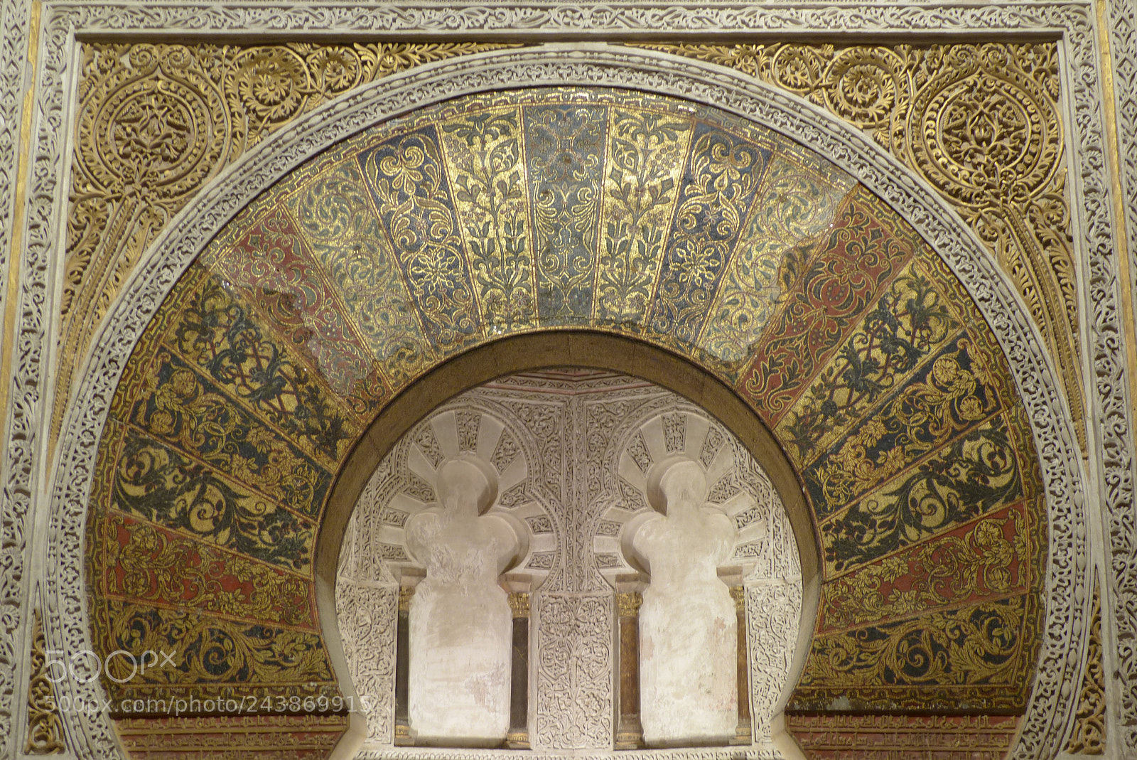Panasonic Lumix DMC-FZ200 sample photo. Mosque-cathedral of córdoba photography