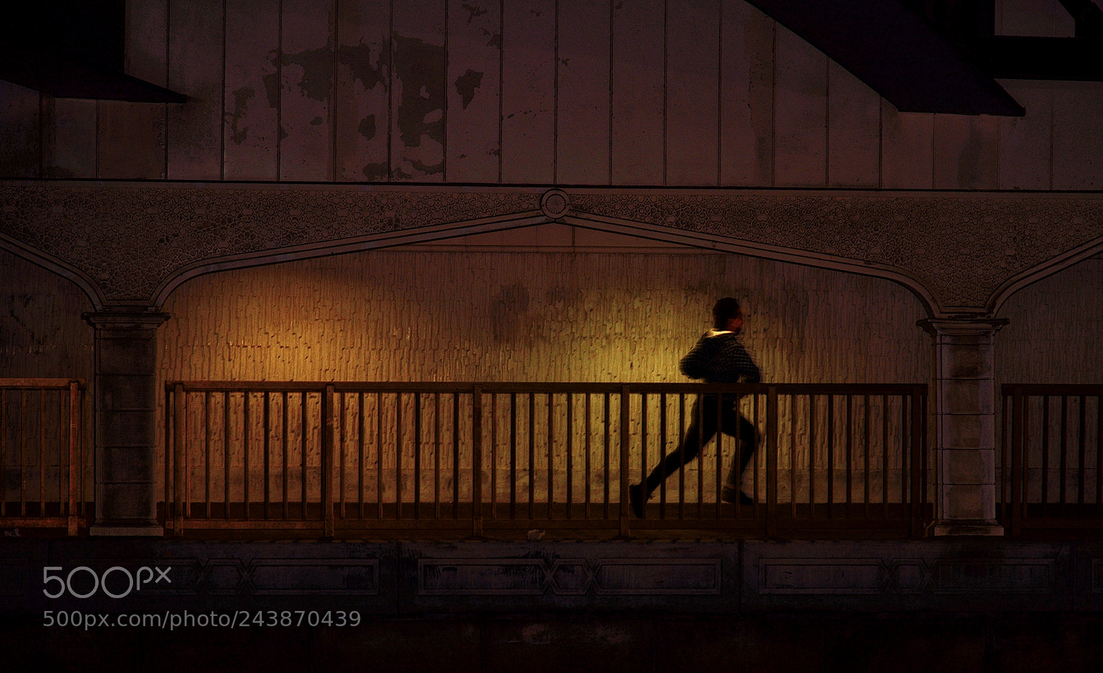 Nikon AF-S Nikkor 24-120mm F4G ED VR sample photo. Under pass photography