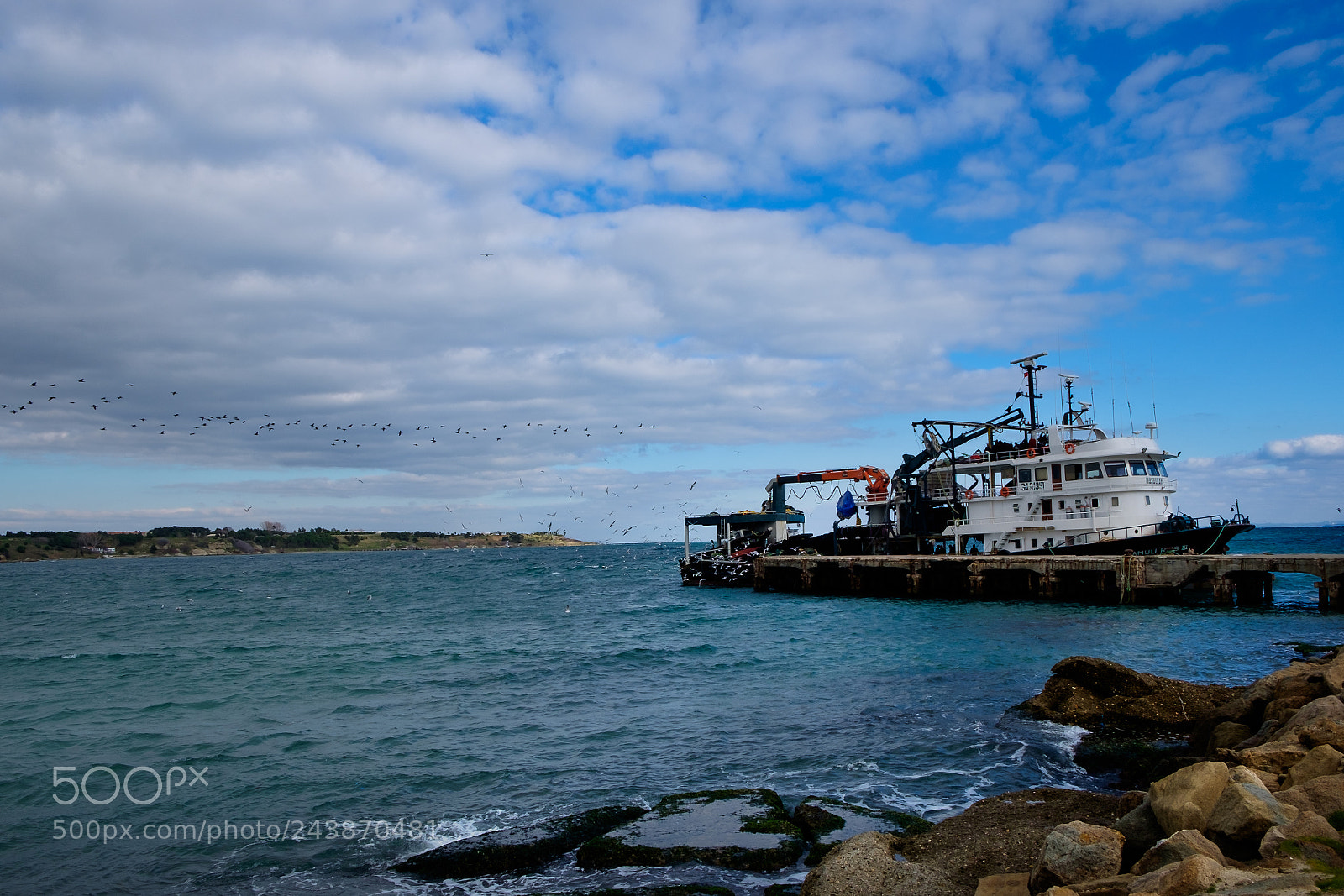 Fujifilm X-T10 sample photo. Harbor photography