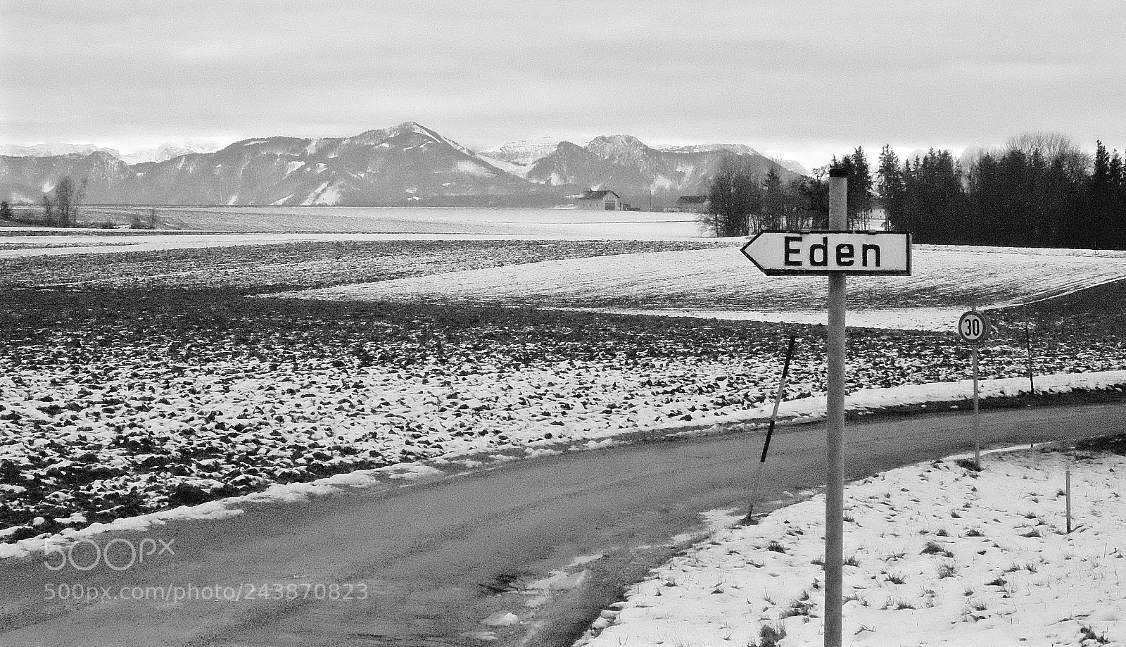 Fujifilm X-T1 sample photo. During the winter the photography