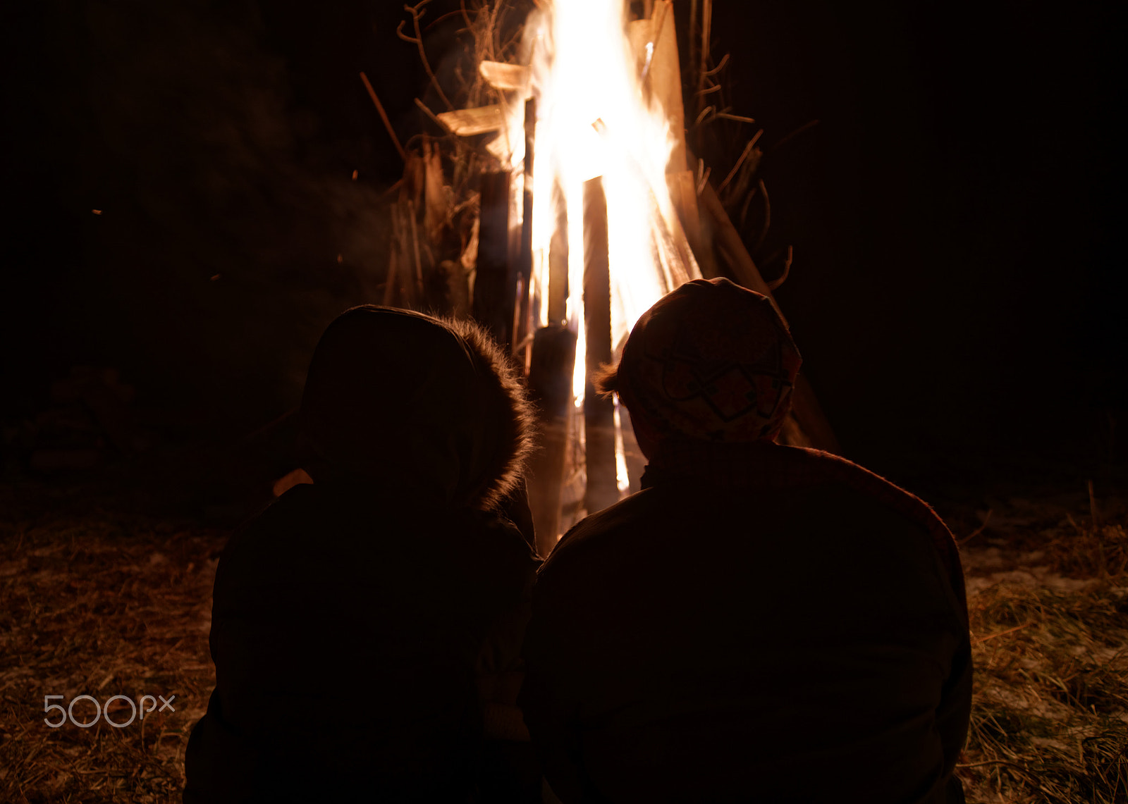 AF Zoom-Nikkor 28-80mm f/3.3-5.6G sample photo. Winter bonfire 3 degrees fahrenheit photography