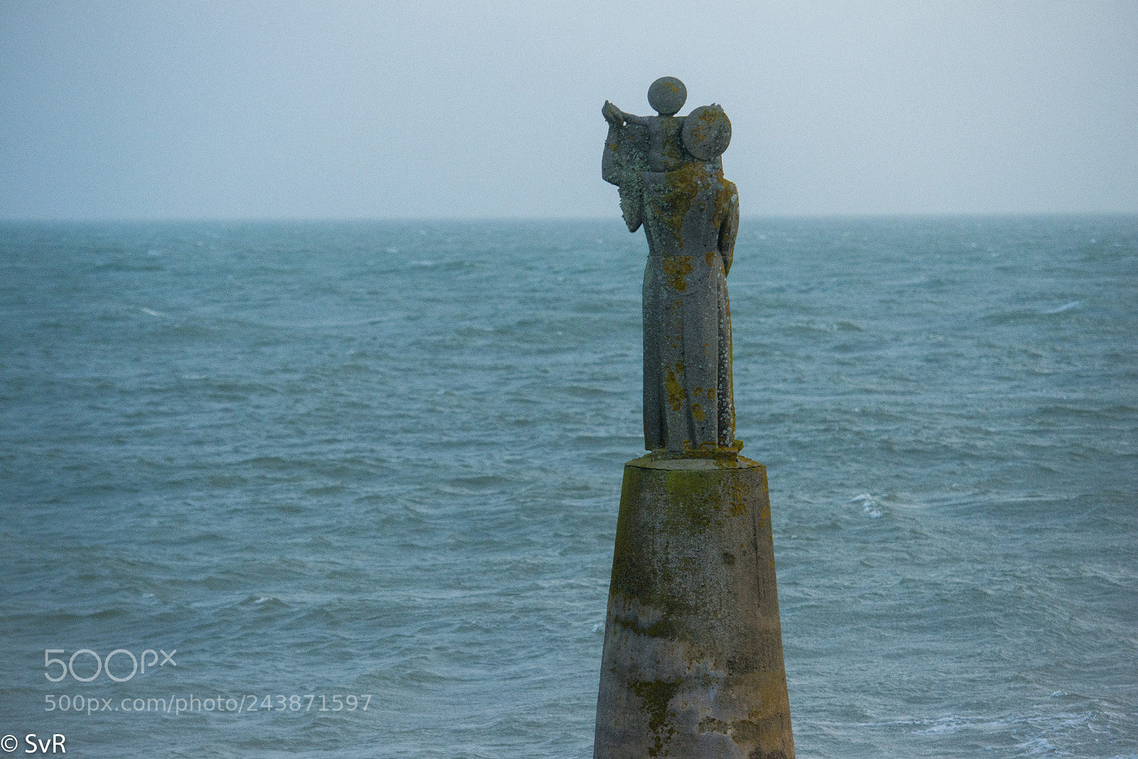 Nikon D800 sample photo. La vierge , l'enfant photography