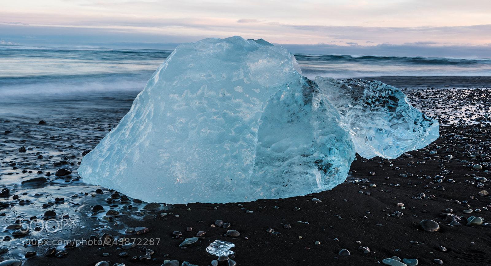 Nikon D810 sample photo. Ice crystals on diamond photography