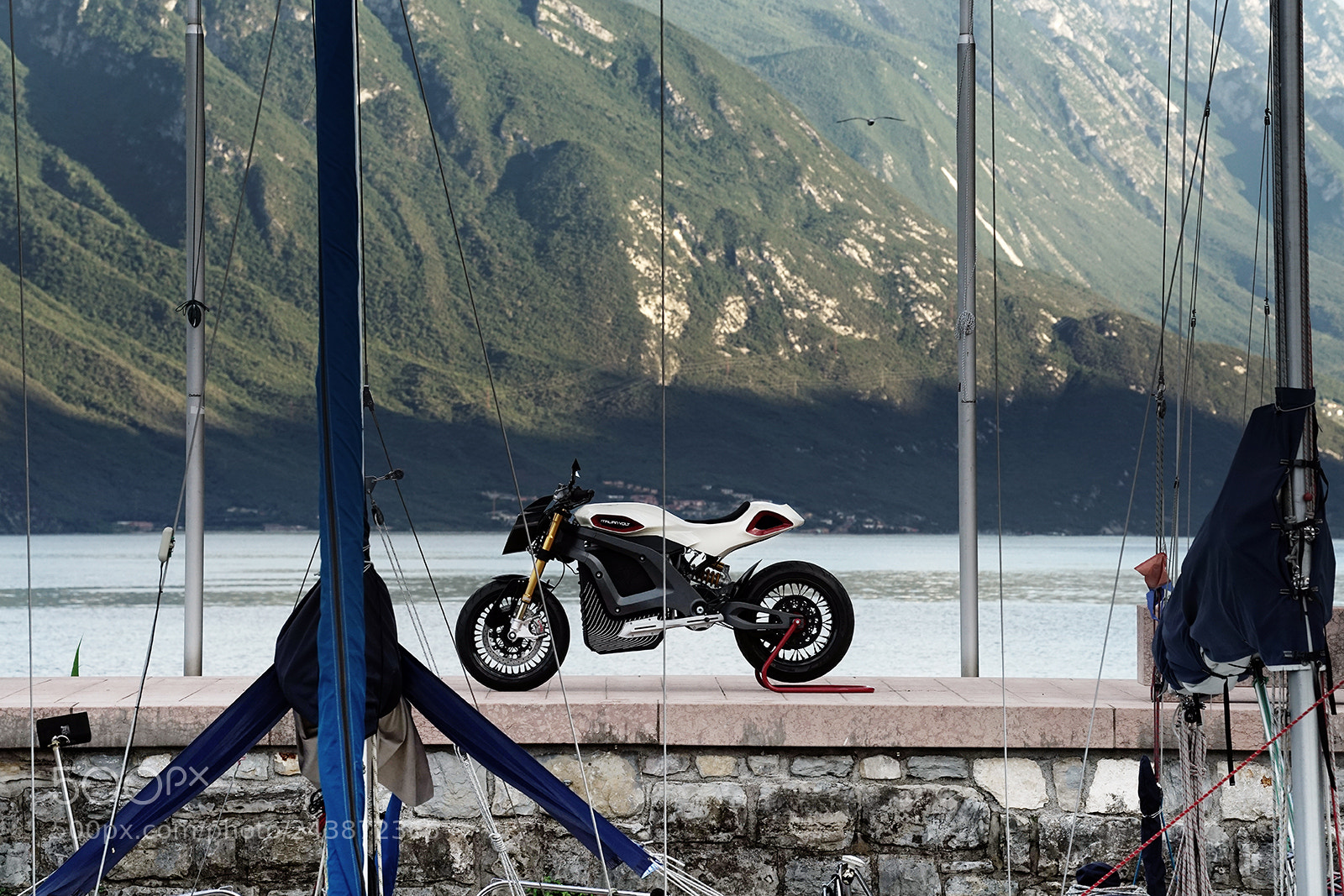 Sony a7R II sample photo. Lacuna italian volt photography