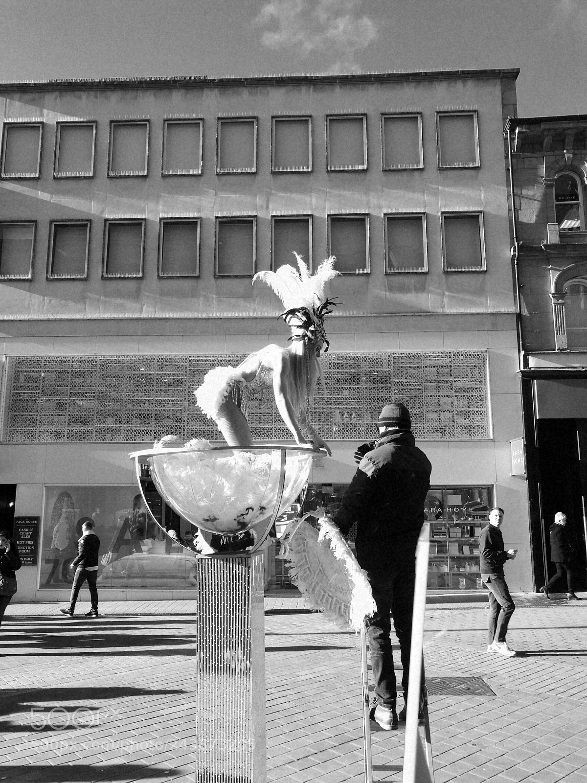 HUAWEI P9 sample photo. Dancing on the street photography