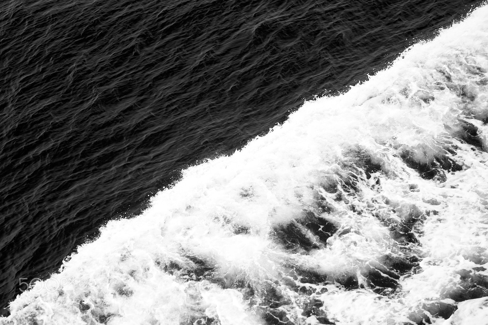 Nikon D3200 sample photo. Ocean contrast photography