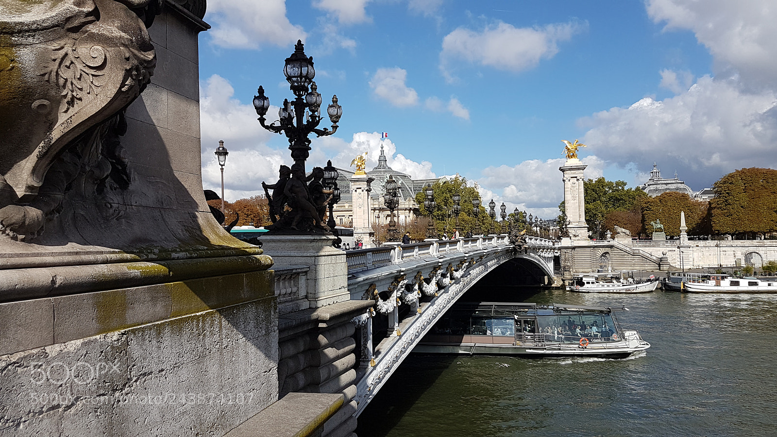 Samsung Galaxy S7 Edge sample photo. The pont alexandre iii photography