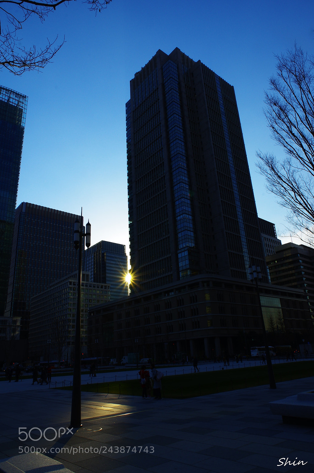 Pentax K-3 II sample photo. Light shining from the photography