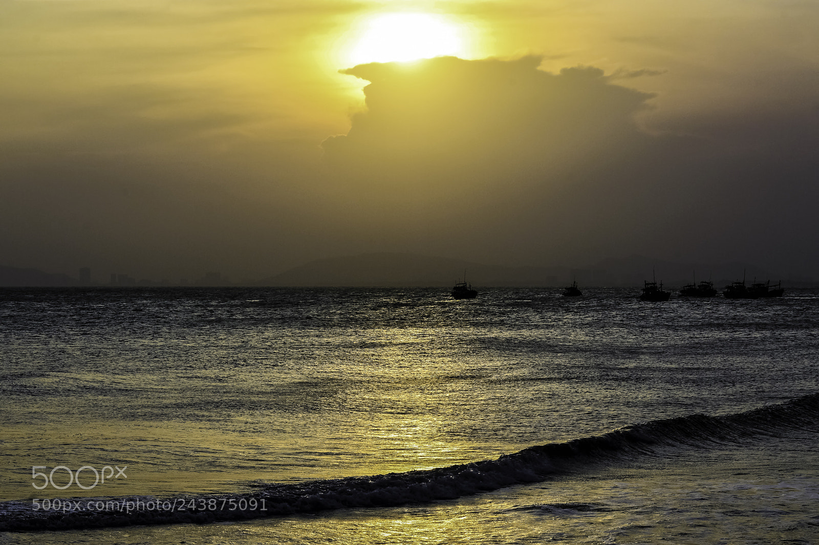 Nikon D3200 sample photo. Vung tau in the photography