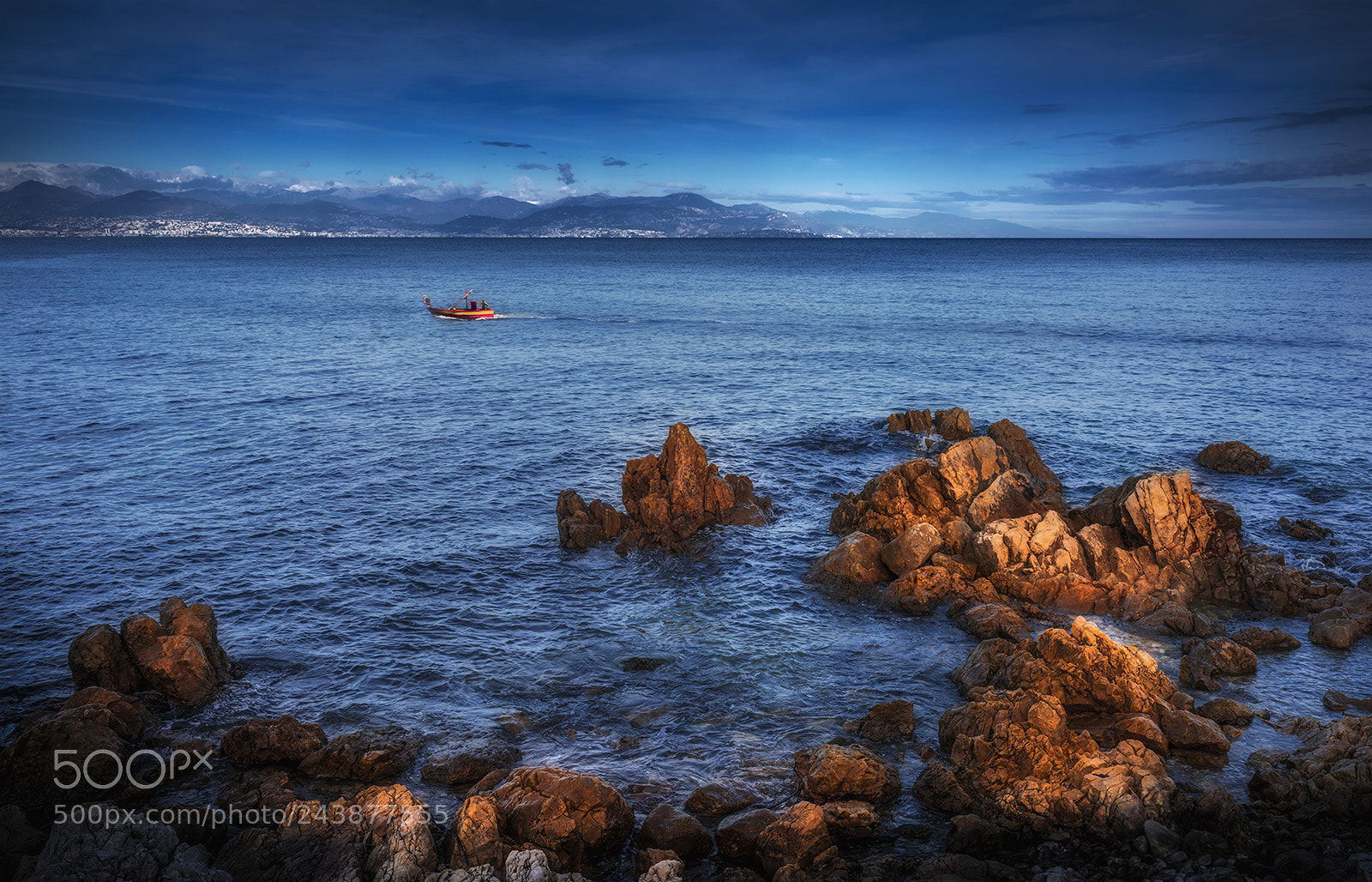 Nikon D810 sample photo. On rentre au port photography