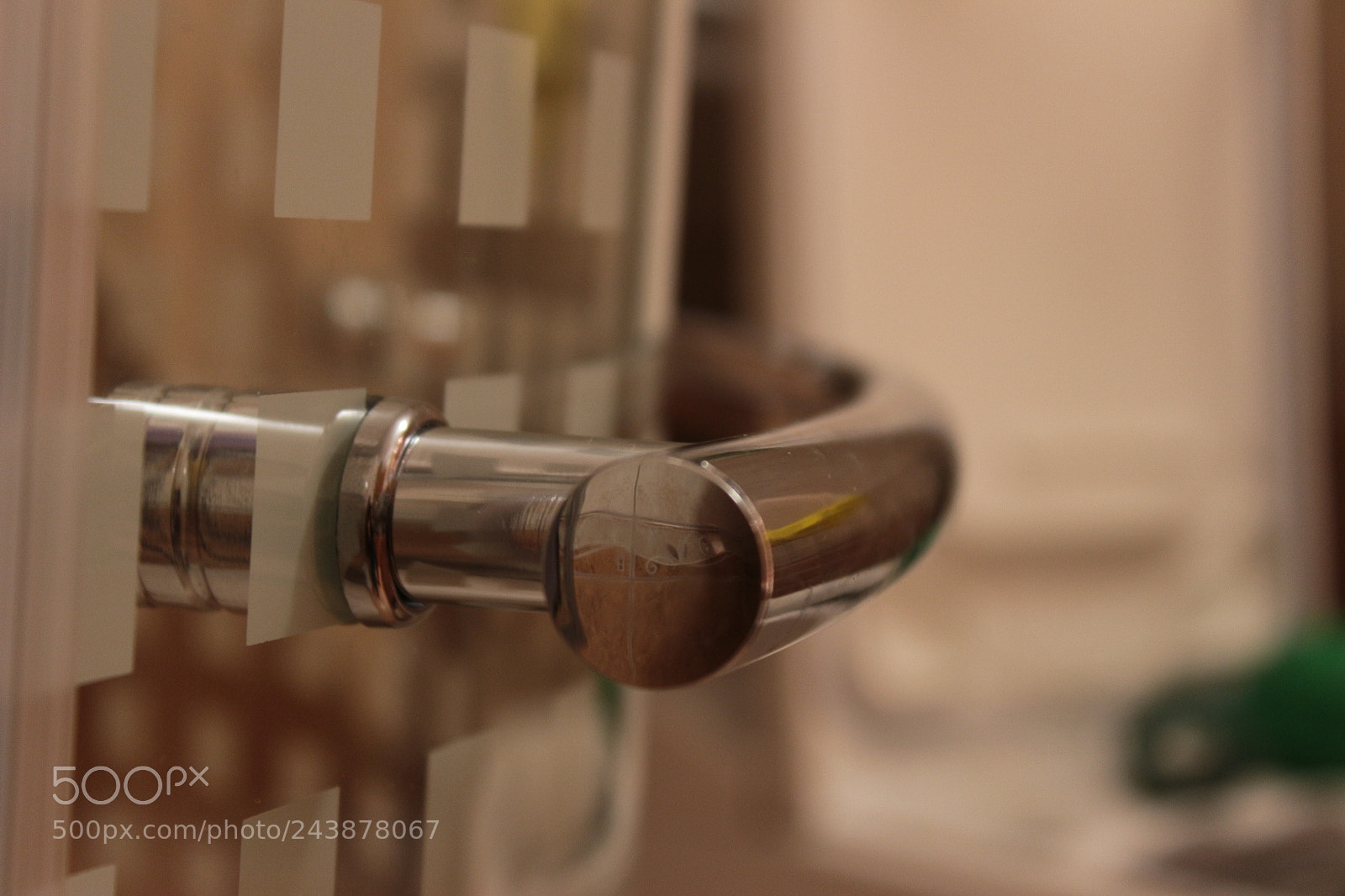 Canon EOS 100D (EOS Rebel SL1 / EOS Kiss X7) sample photo. Knob photography