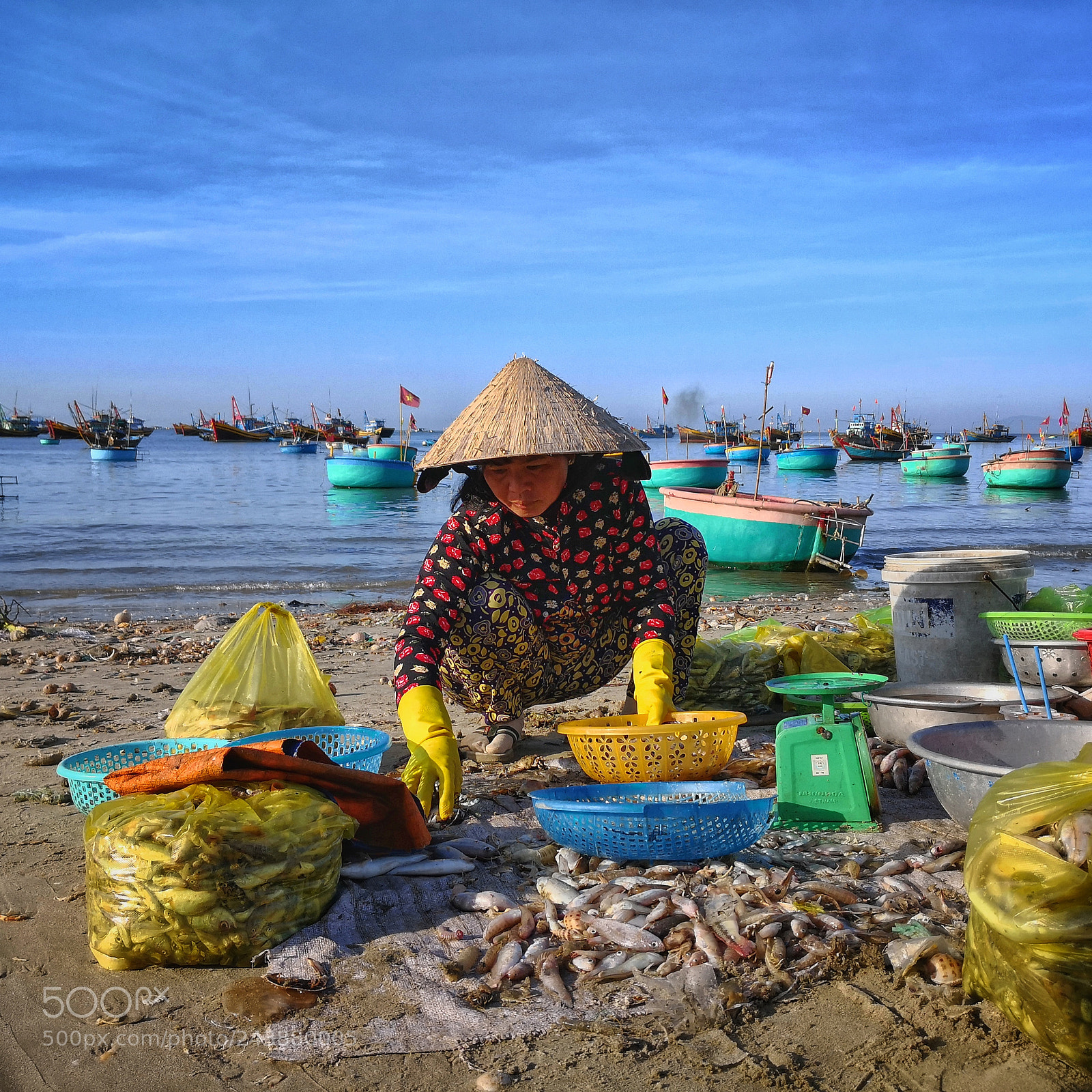 HUAWEI Mate 10 sample photo. Fisherman market photography
