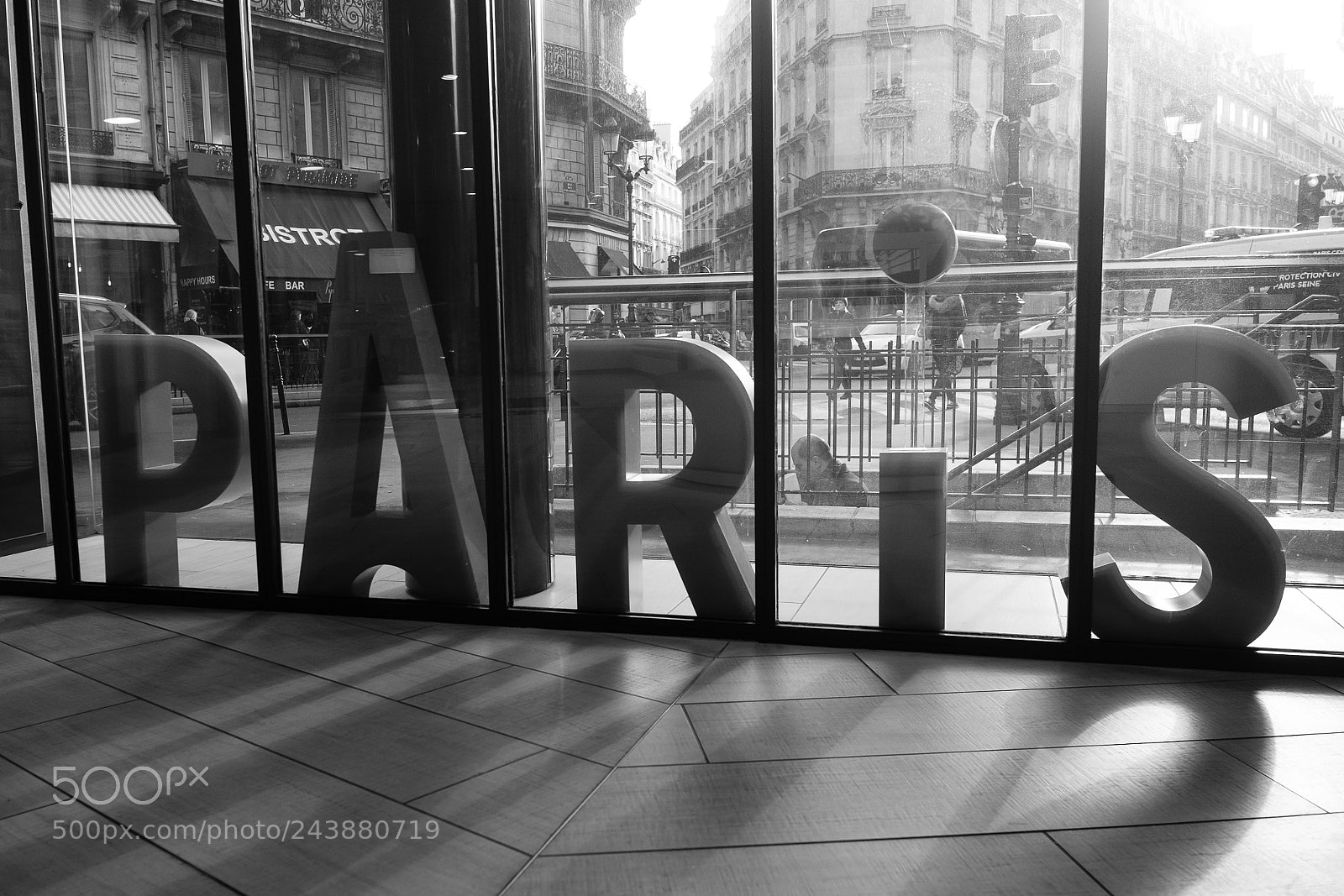 Fujifilm X100F sample photo. Paris photography