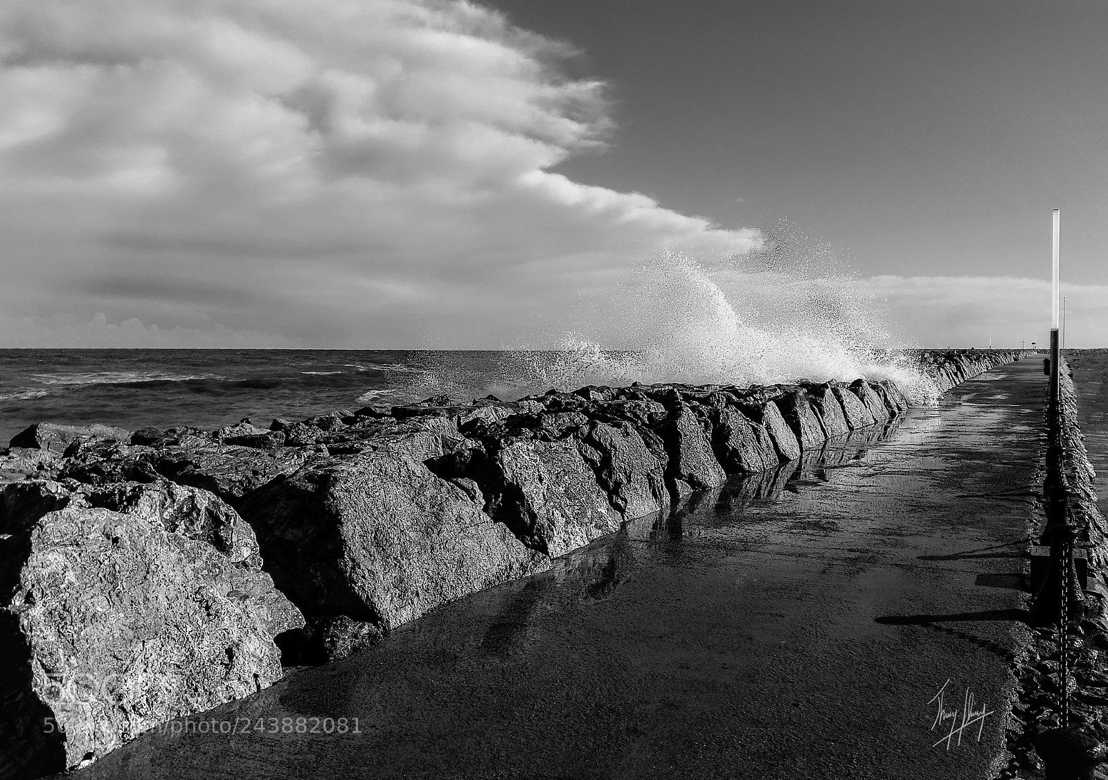HUAWEI P8 Lite sample photo. Sea side rough photography
