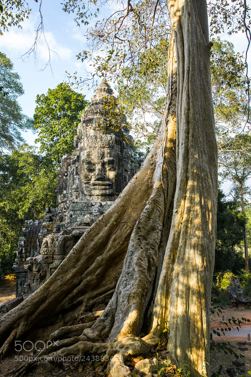 Sony a7 II sample photo. Victory gate of angkor photography